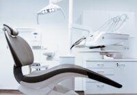 Stomatologia zachowawcza: jak zapobiegać próchnicy i skutecznie leczyć ubytki, zachowując naturalne zęby Stomatologia zachowawcza: jak zapobiegać próchnicy i skutecznie leczyć ubytki, zachowując naturalne zęby